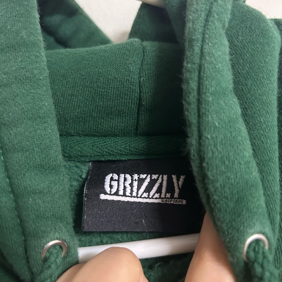 Grizzy OG Bear Embroidered Green Hoodie - Picture 5 of 6